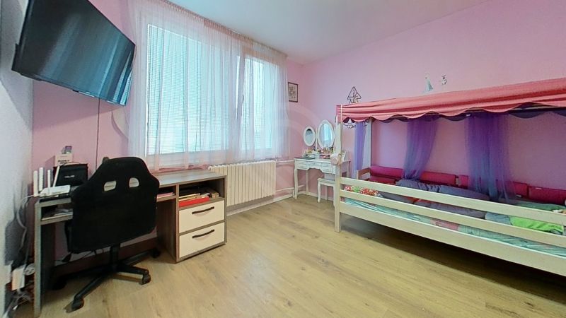 15-Krajna-Bedroom(3).jpg