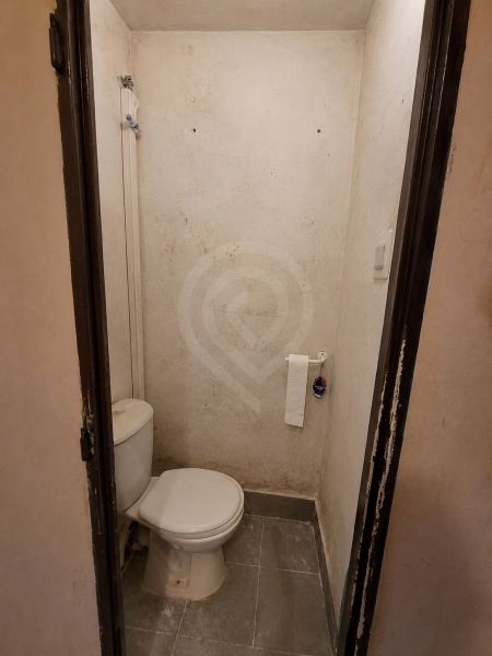 05_wc.jpg